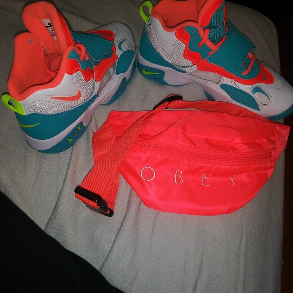 Air speed turf / fanny pack bag - Picture 2 of 5